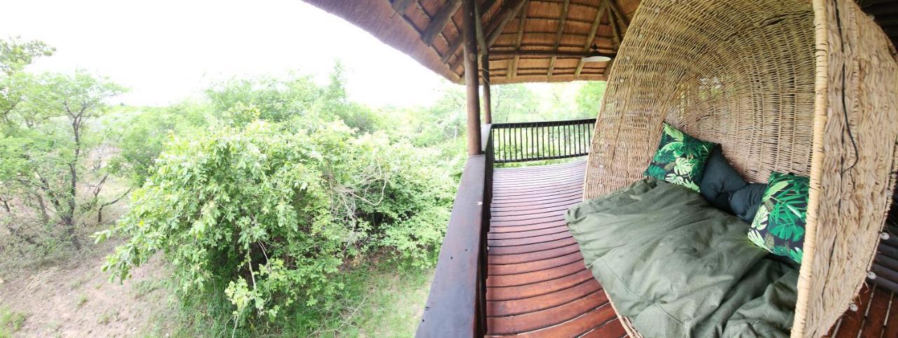 Amare In The Bush With Your Needs! Holiday home